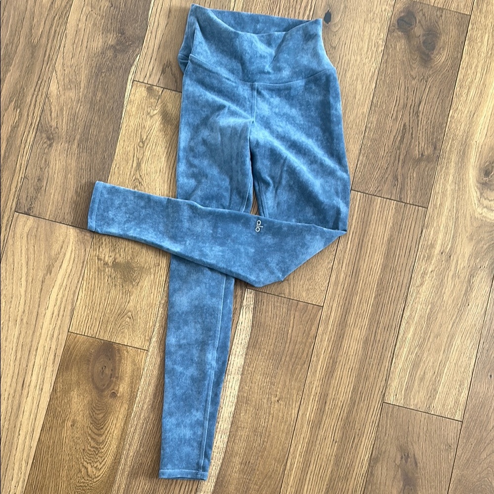 Alo Yoga Blue Leggings
